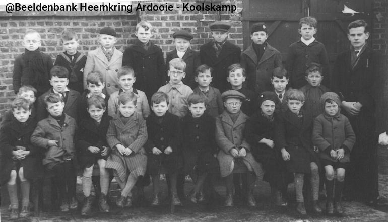AK205