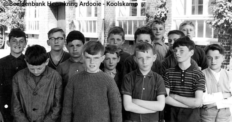 AK220