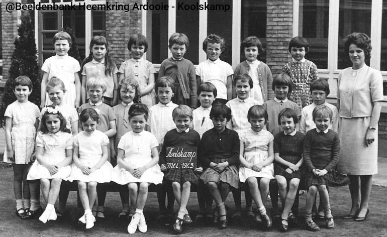 Koolskamp_meisjesschool_1963a_0.jpg KK056