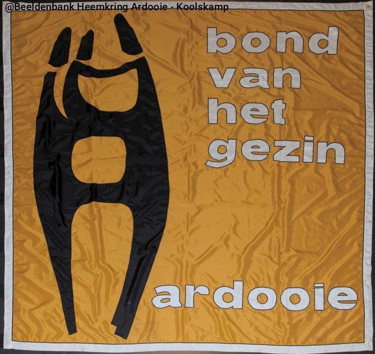 AV004