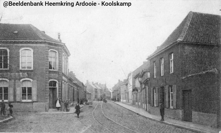 AD081