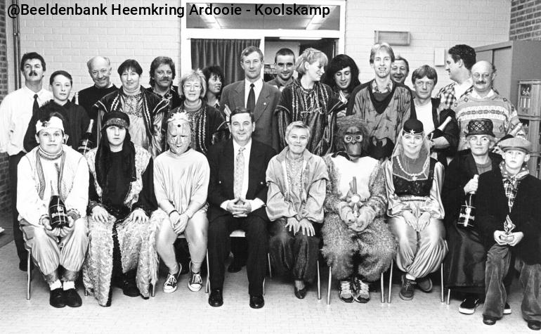 stoet%201994-winnaars%20radio%20ardos-Willem%20Tell-Sint-martinusruiters.jpg AG583
